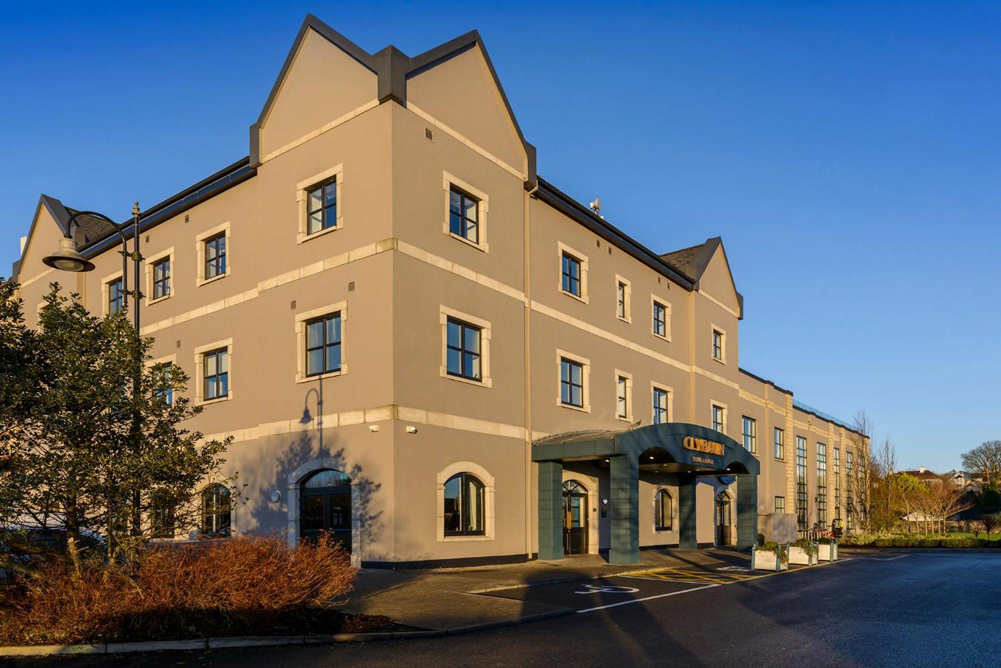Clybaun Hotel Galway Bagian luar foto