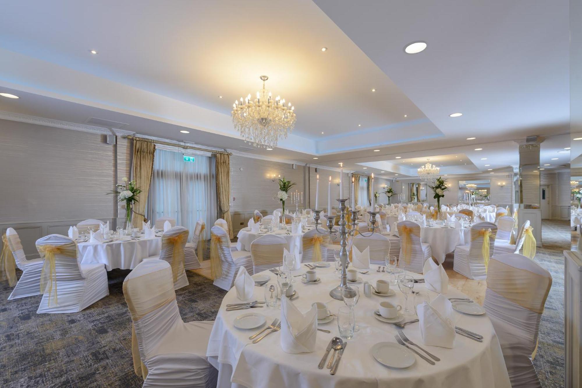 Clybaun Hotel Galway Bagian luar foto