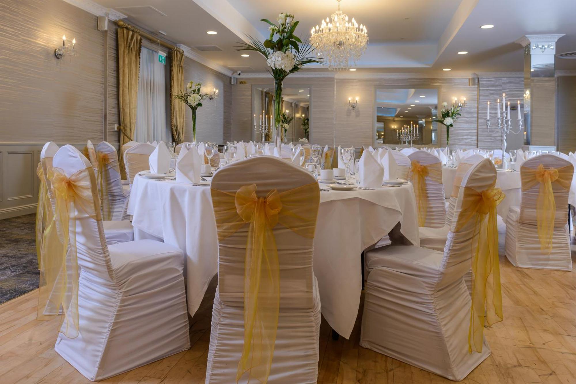 Clybaun Hotel Galway Bagian luar foto