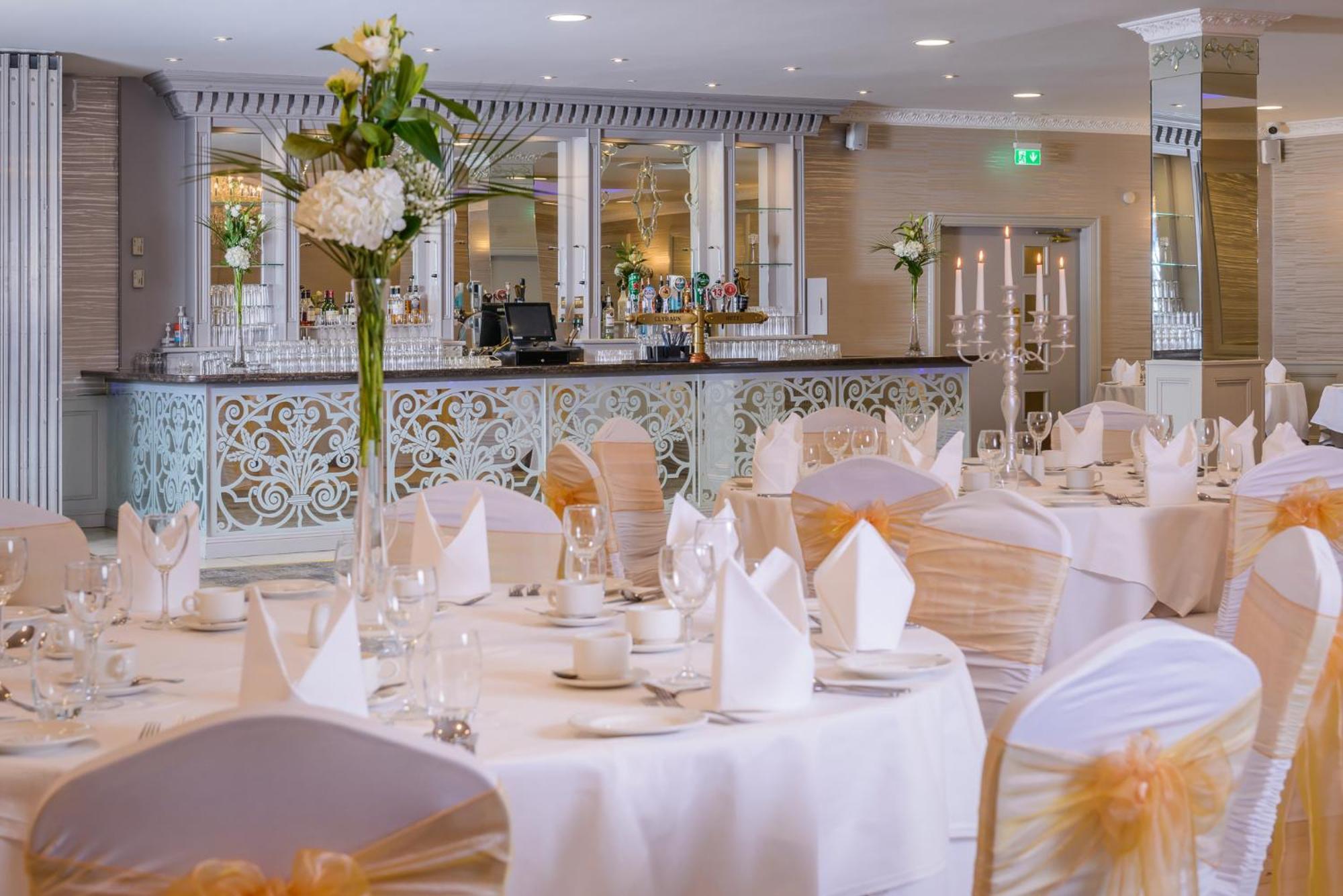 Clybaun Hotel Galway Bagian luar foto