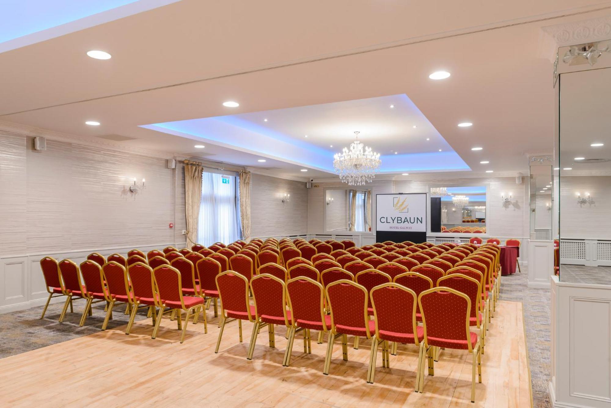 Clybaun Hotel Galway Bagian luar foto